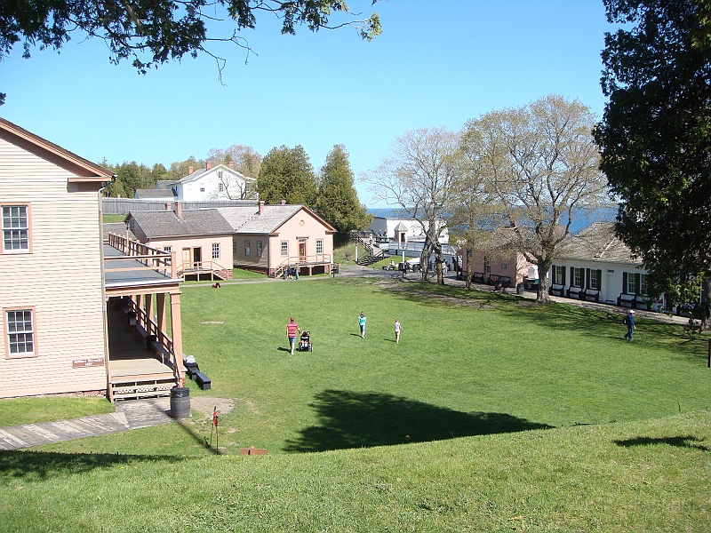 203 Memorial Day [2008 May 23].JPG - Scenes from Mackinac Island.